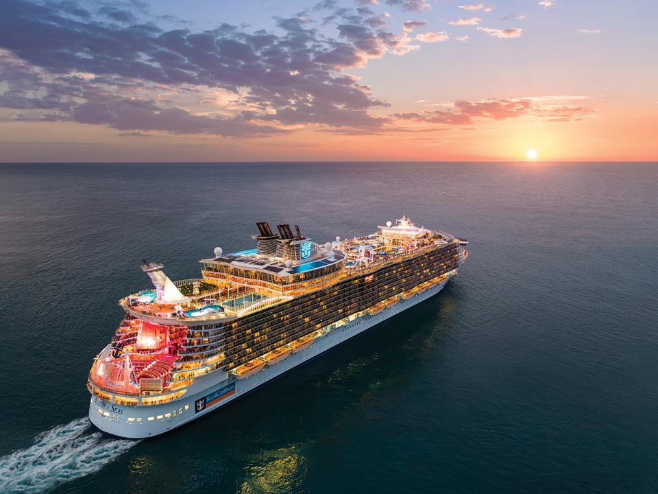 Royal Caribbean -Allure of the Seas – August 2025 background